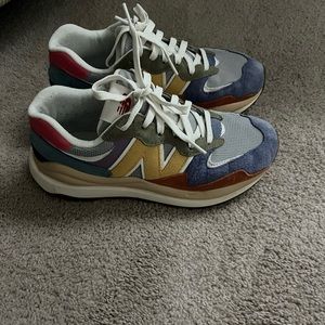 New balance tennis shoes!